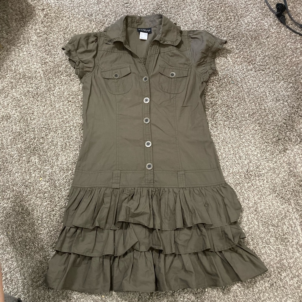 Venus Women’s Ruffle Bottom Button Up Dress